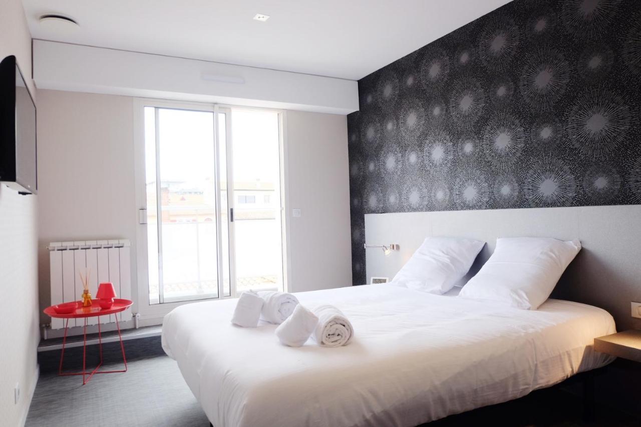 Magnifique Appartement, En Hyper Centre, Avec Terrasse Et Place De Parking Biarritz Exterior photo